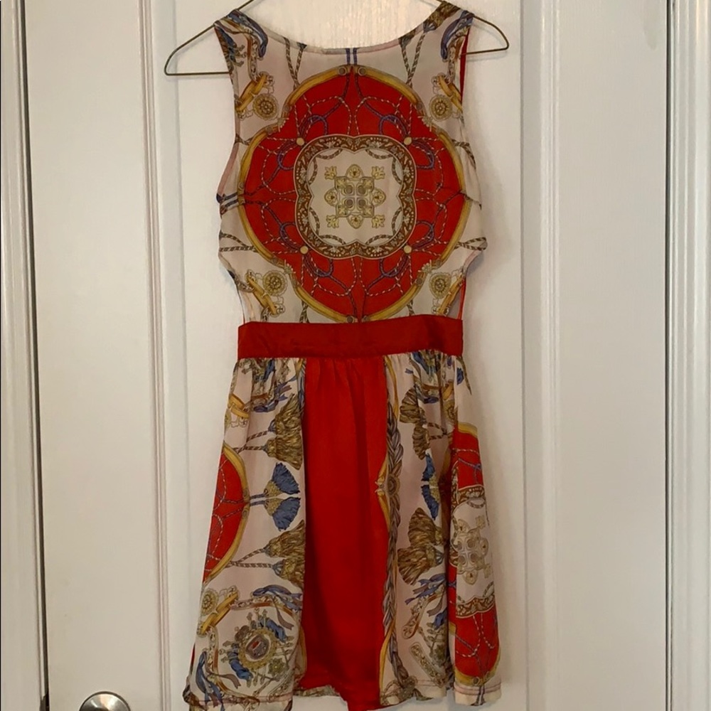 Pattern cutout dress